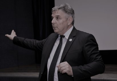 Прощално за Динко